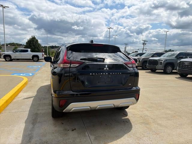 2024 Mitsubishi Eclipse Cross Base