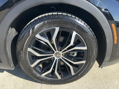 2023 Toyota Toyota Crown LTD Limited