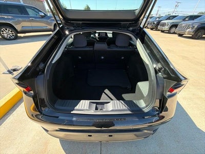 2025 Toyota Prius LE