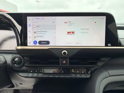 2023 Toyota Crown Platinum