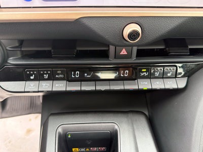 2023 Toyota Crown Platinum