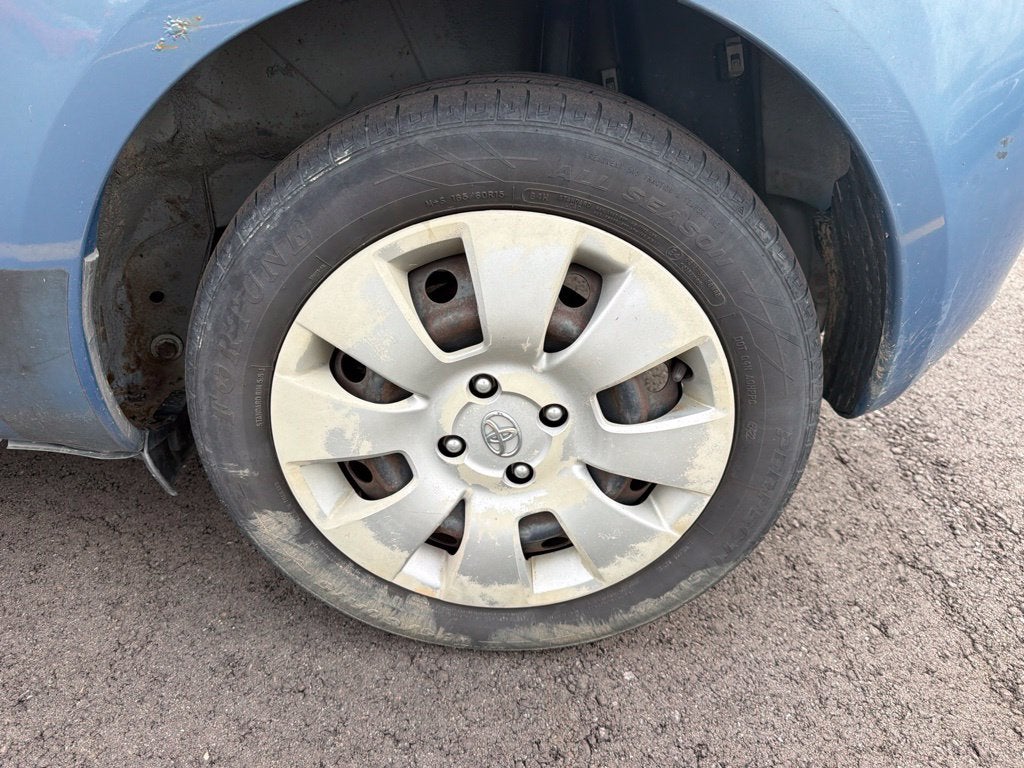 2008 Toyota Yaris Base