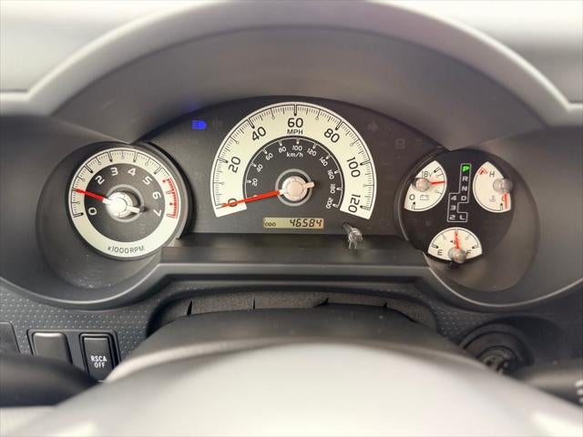 2014 Toyota FJ CRUISER Base