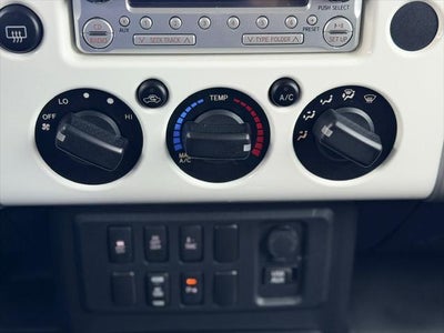 2014 Toyota FJ CRUISER Base