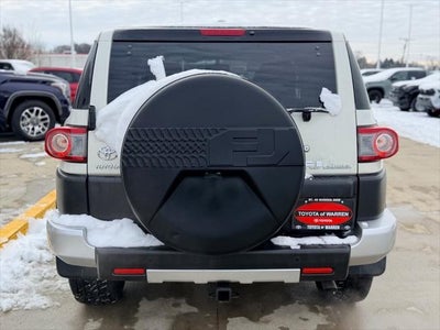 2014 Toyota FJ CRUISER Base