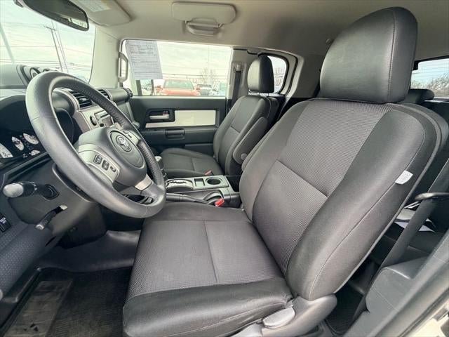 2014 Toyota FJ CRUISER Base