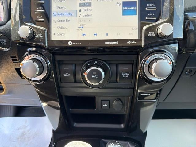 2024 Toyota 4RUNNER TRD Off-Road Premium
