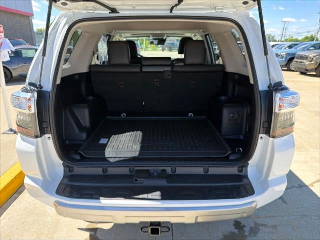 2024 Toyota 4RUNNER TRD Off-Road Premium