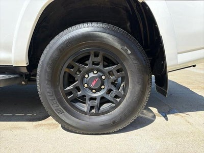 2024 Toyota 4RUNNER TRD Off-Road Premium
