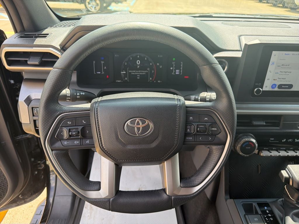 2025 Toyota 4RUNNER SR5
