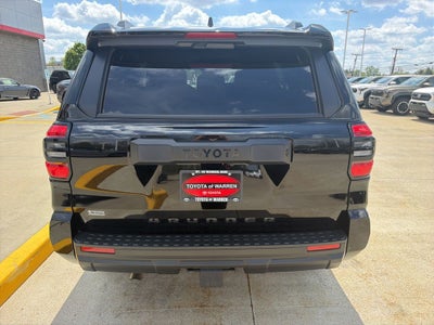 2025 Toyota 4RUNNER SR5