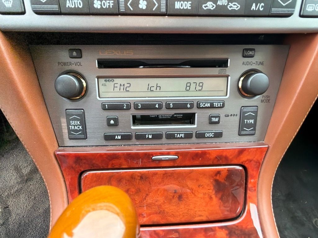 2005 Lexus SC 430