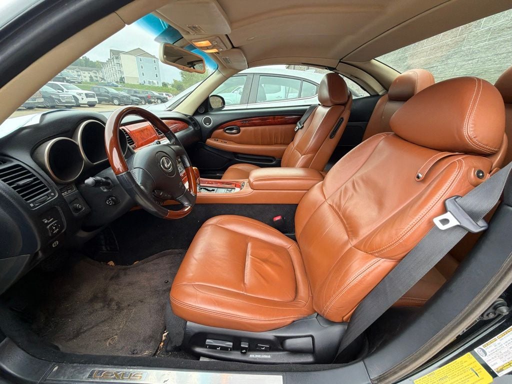 2005 Lexus SC 430