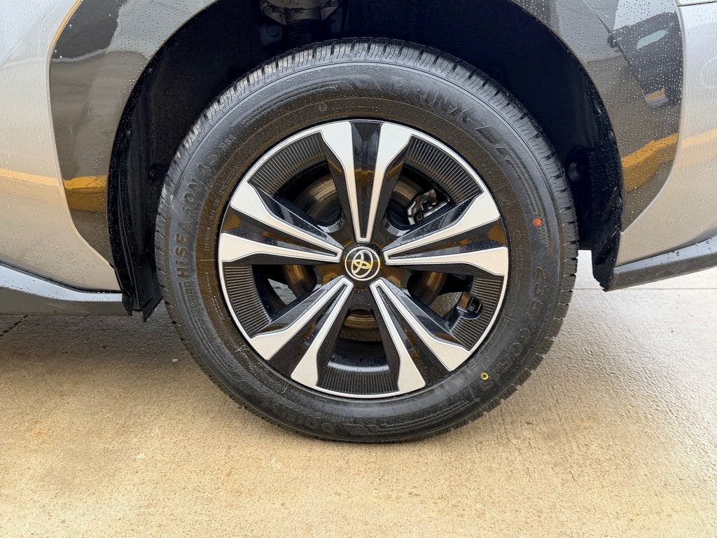 2024 Toyota bZ4X XLE