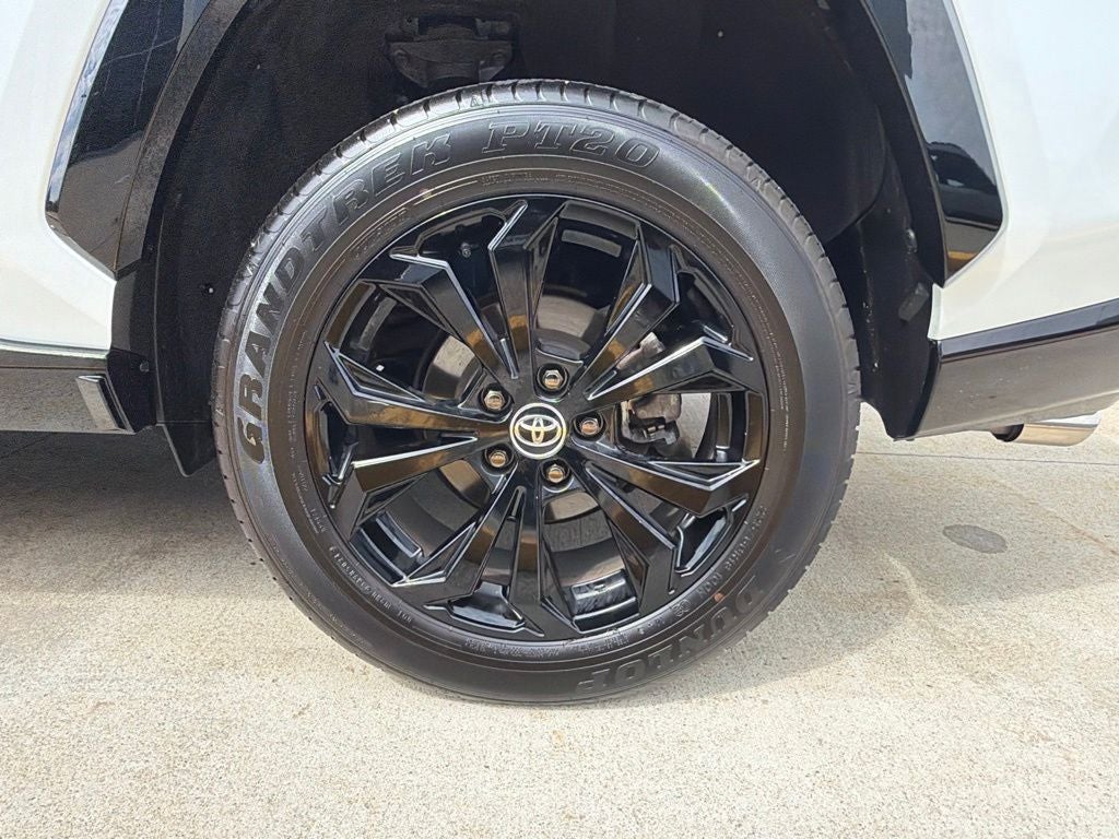 2025 Toyota RAV4 Hybrid XSE