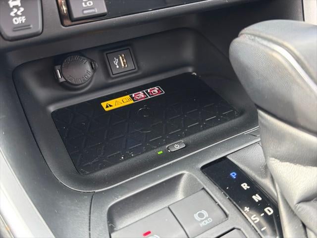 2025 Toyota RAV4 Hybrid XSE
