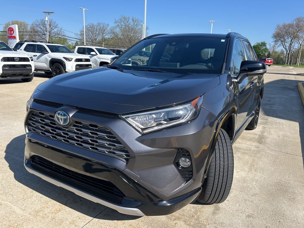 2020 Toyota RAV4 HYBRID XSE