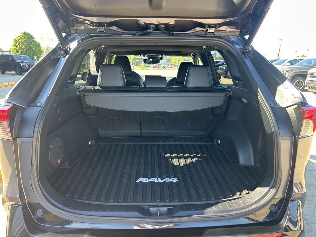 2020 Toyota RAV4 HYBRID XSE