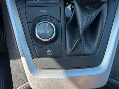 2020 Toyota RAV4 HYBRID XSE