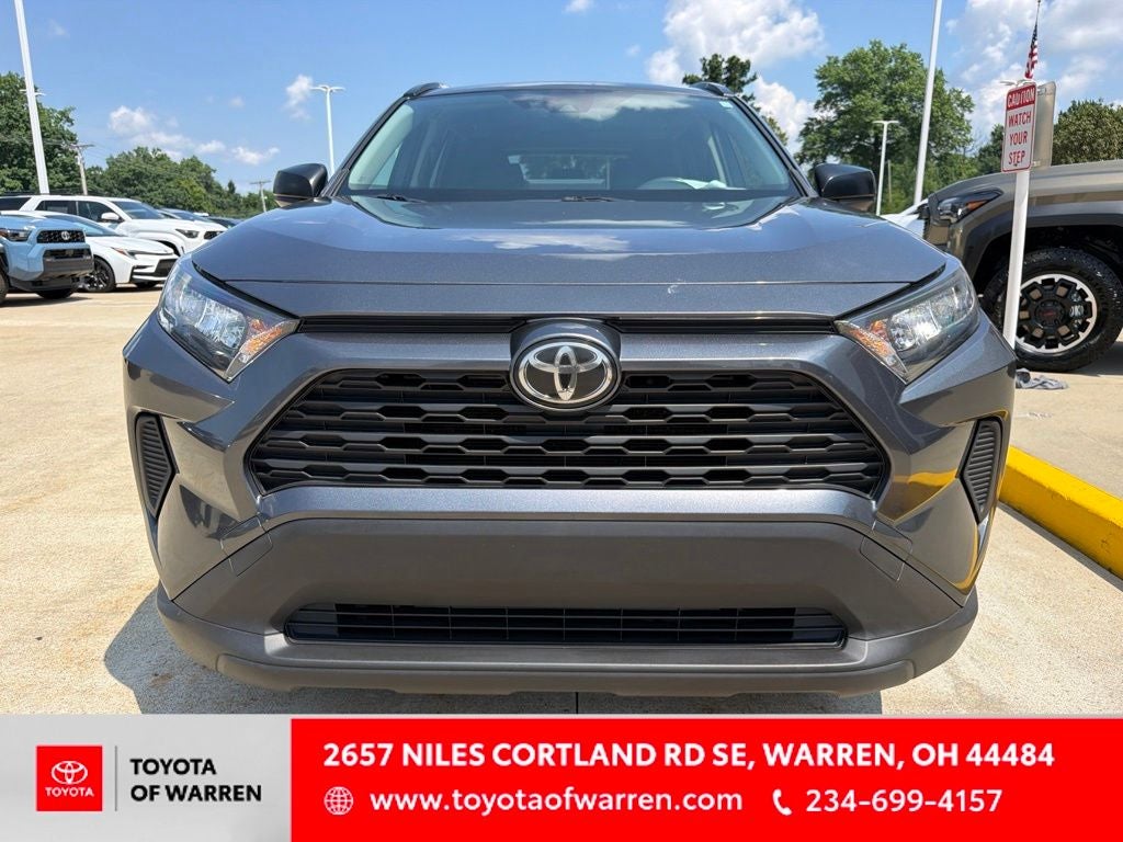 2020 Toyota RAV4 LE