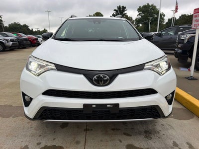 2018 Toyota RAV4 SE