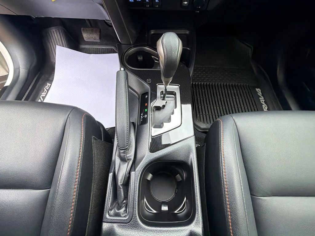 2018 Toyota RAV4 SE