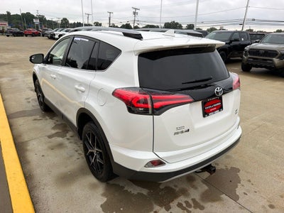 2018 Toyota RAV4 SE
