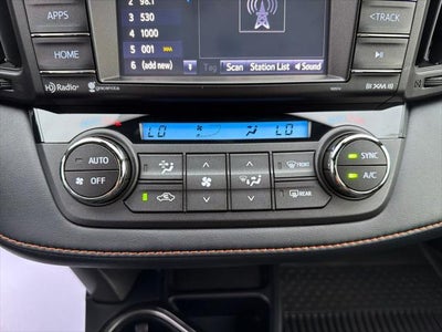 2018 Toyota RAV4 SE