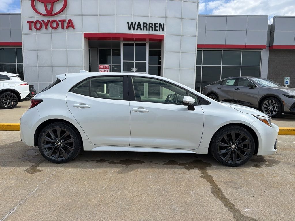2023 Toyota Corolla Hatchback XSE