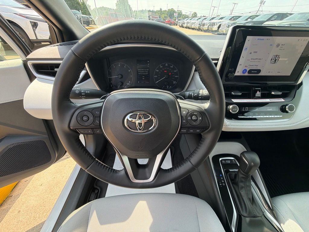 2024 Toyota Corolla Hatchback SE