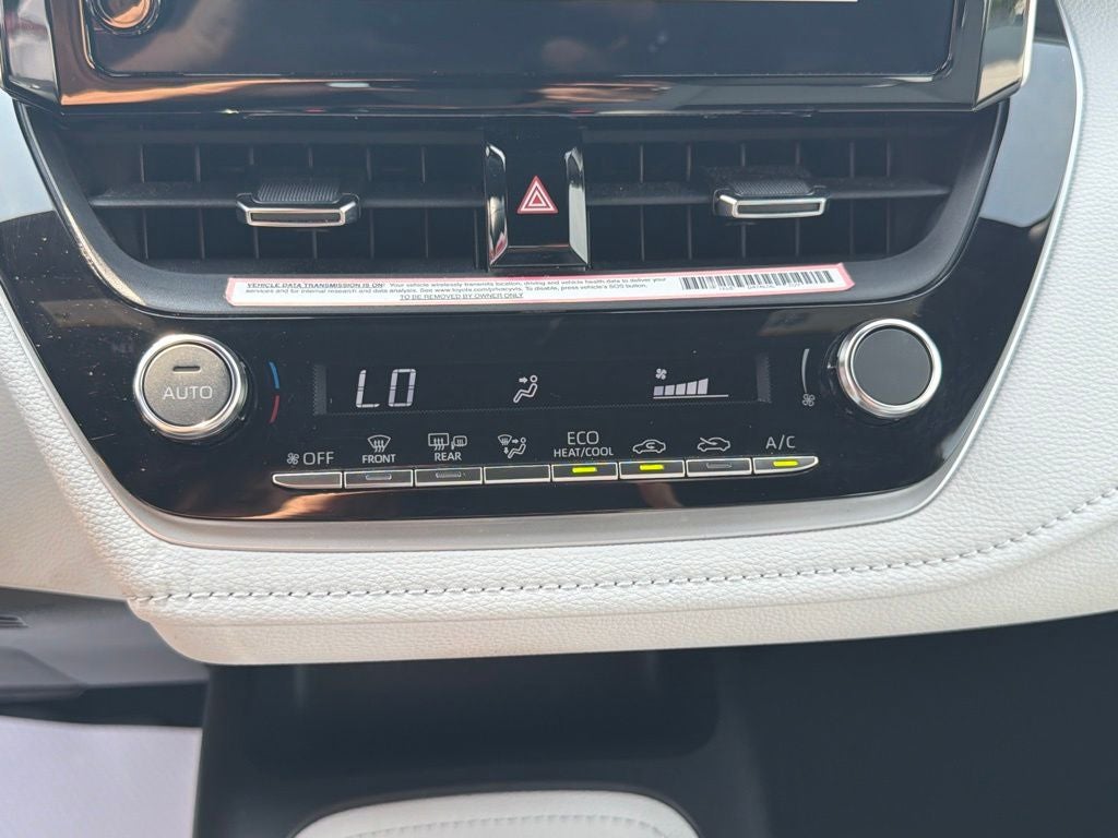 2024 Toyota Corolla Hatchback SE