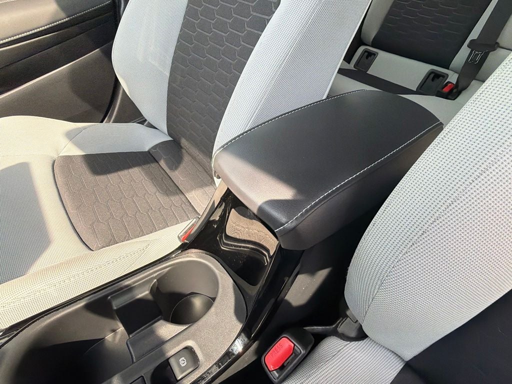 2024 Toyota Corolla Hatchback SE