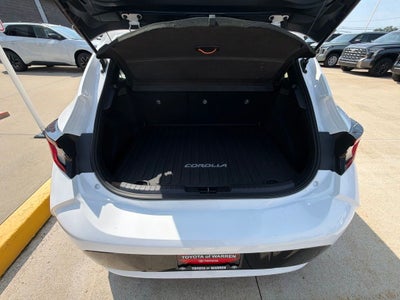 2024 Toyota Corolla Hatchback SE