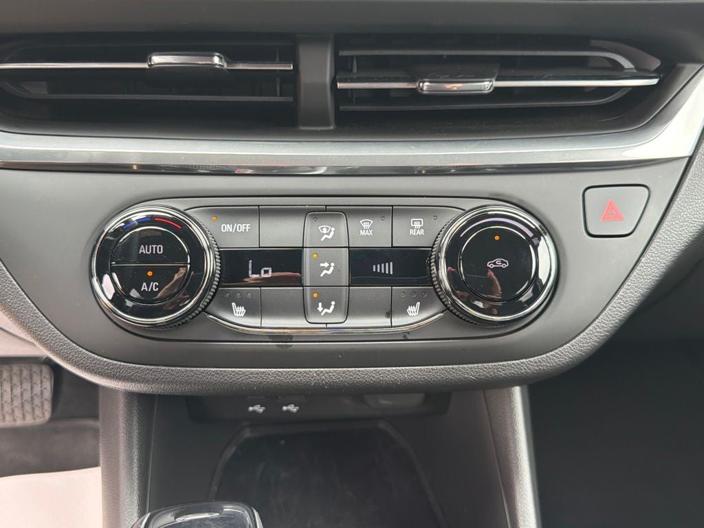 2024 Buick Envista Preferred