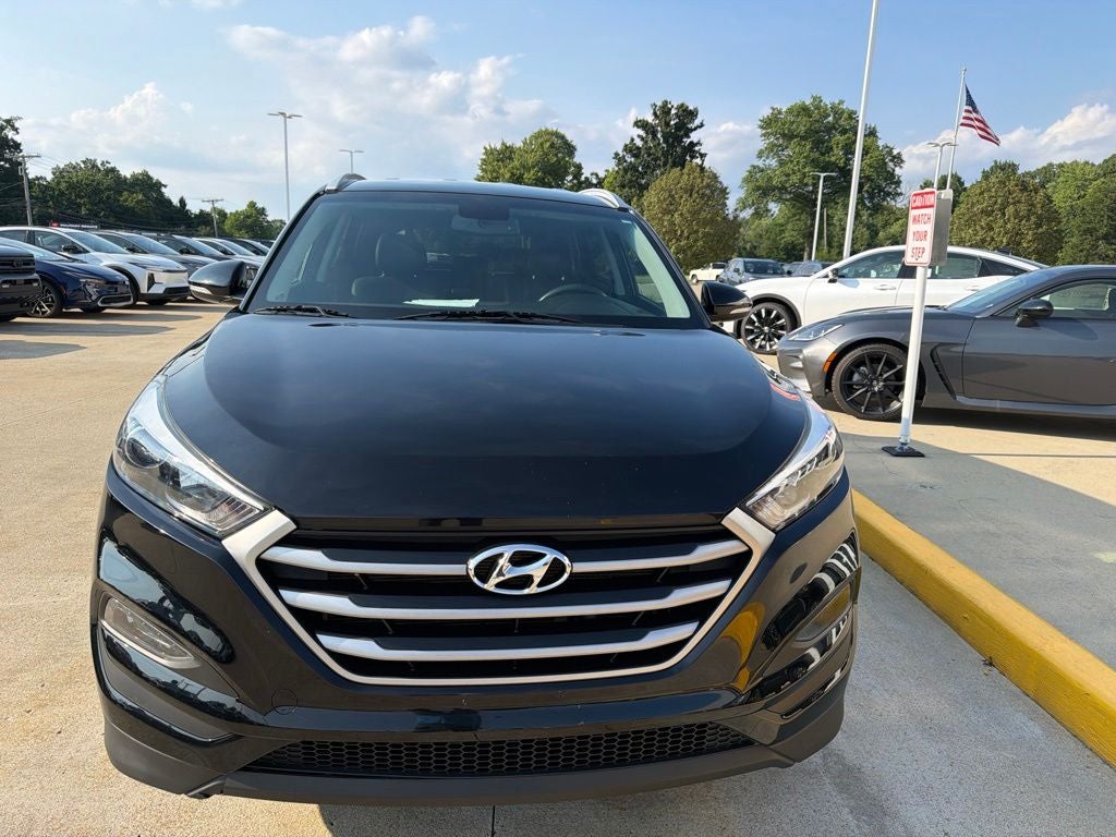 Used 2018 Hyundai Tucson SE Plus with VIN KM8J3CA44JU737920 for sale in Warren, OH
