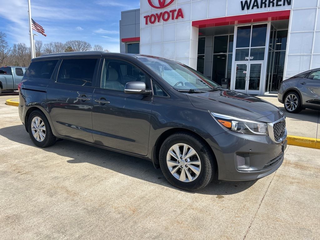 2018 Kia Sedona LX