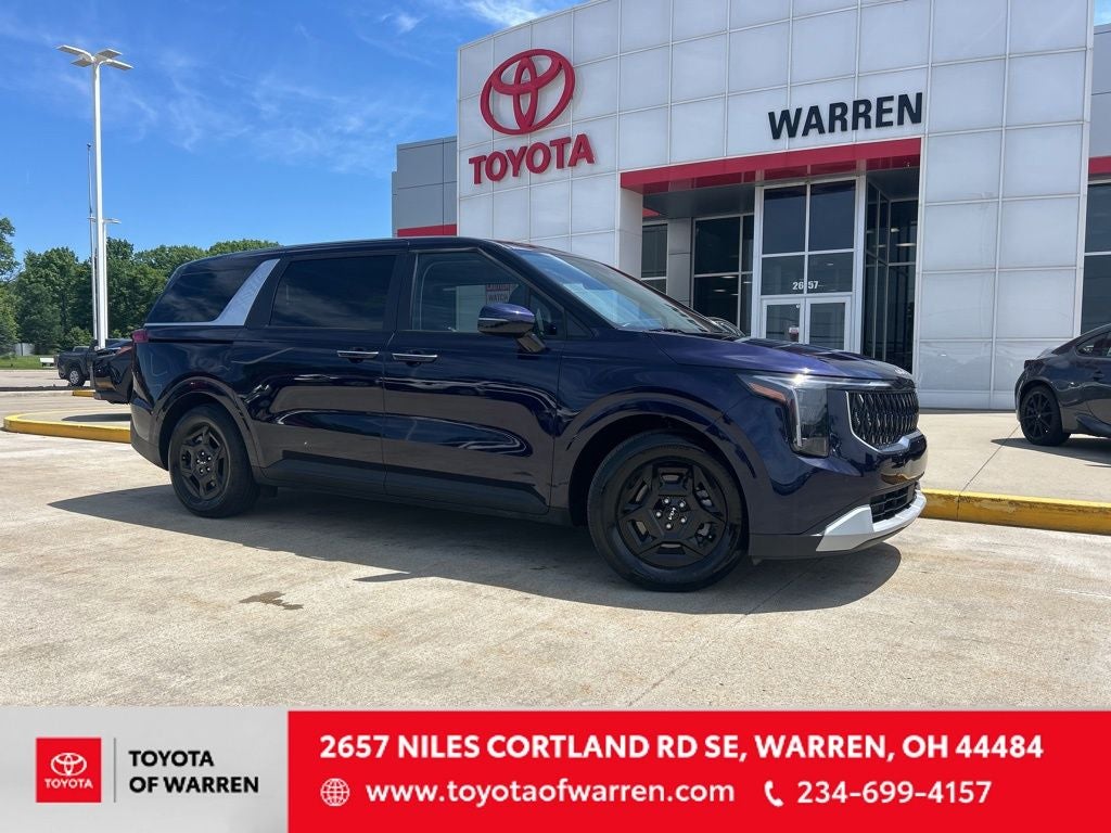 2026 Kia Sedona LXS's photo