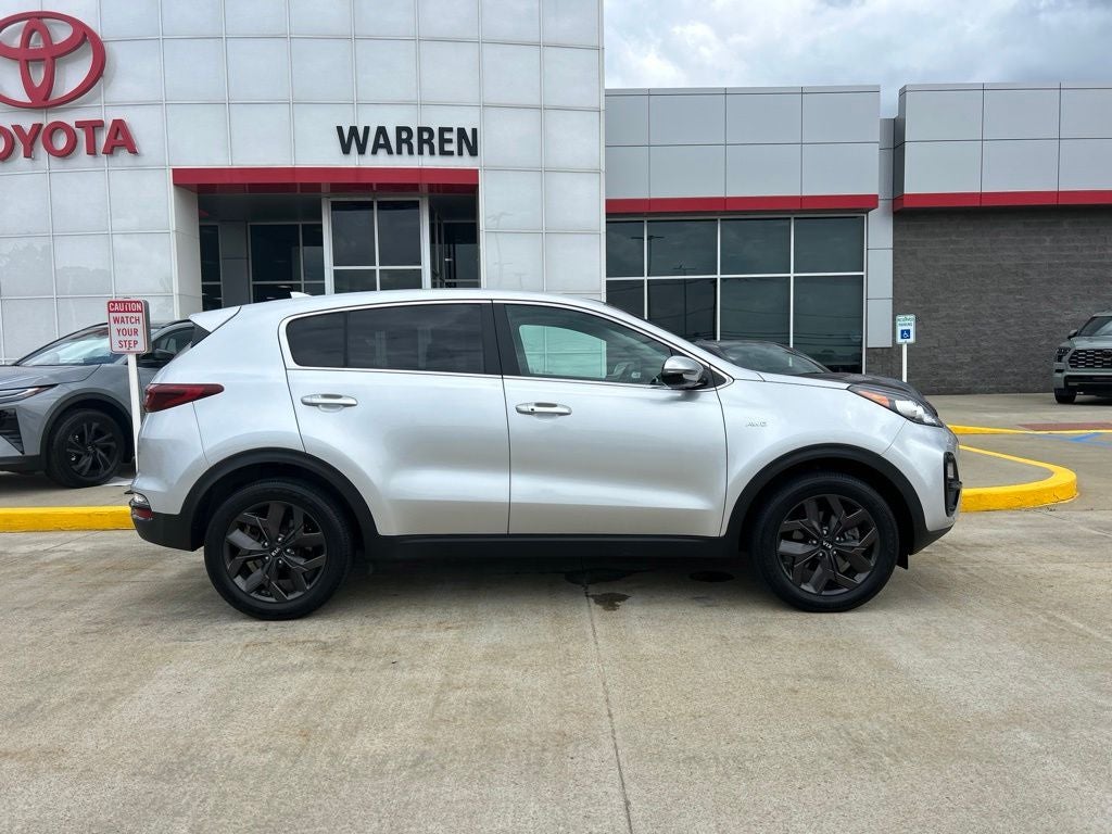 2022 Kia Sportage LX
