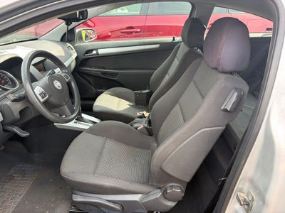 2008 Saturn Astra XR