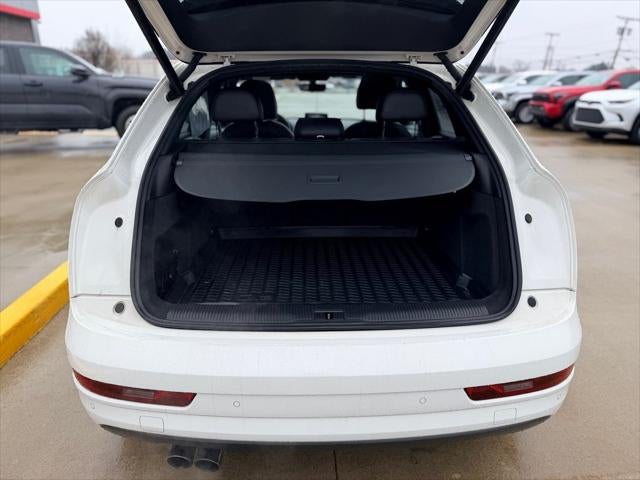 2018 Audi Q3 2.0T Premium quattro