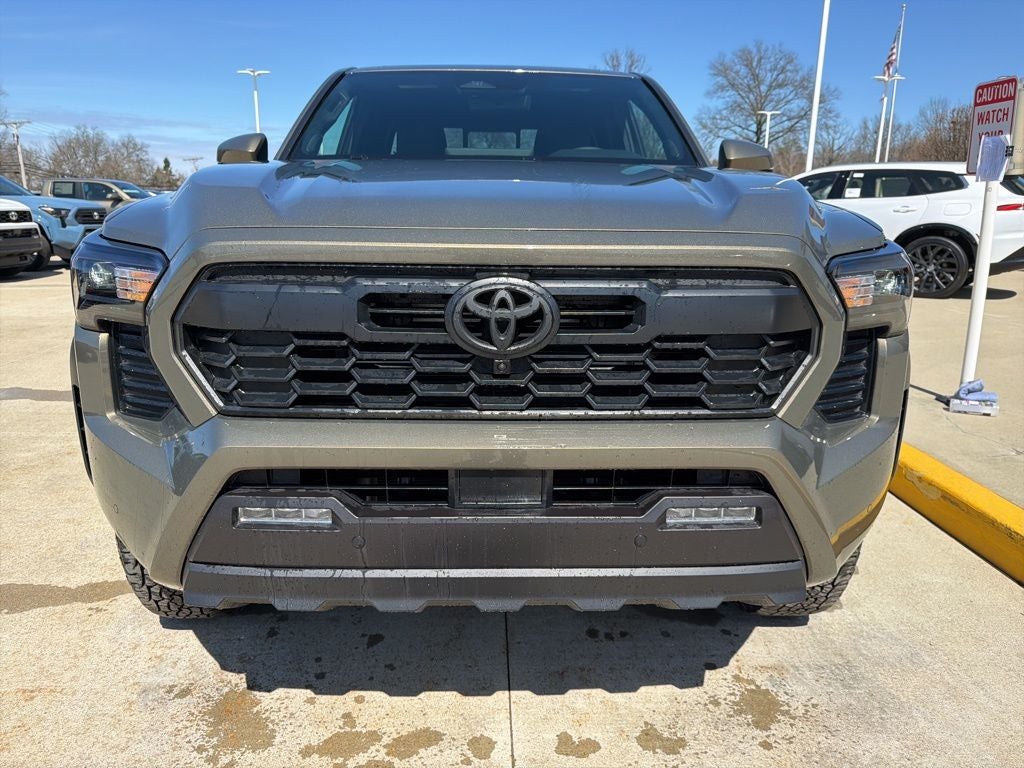2025 Toyota Tacoma TRD Off-Road