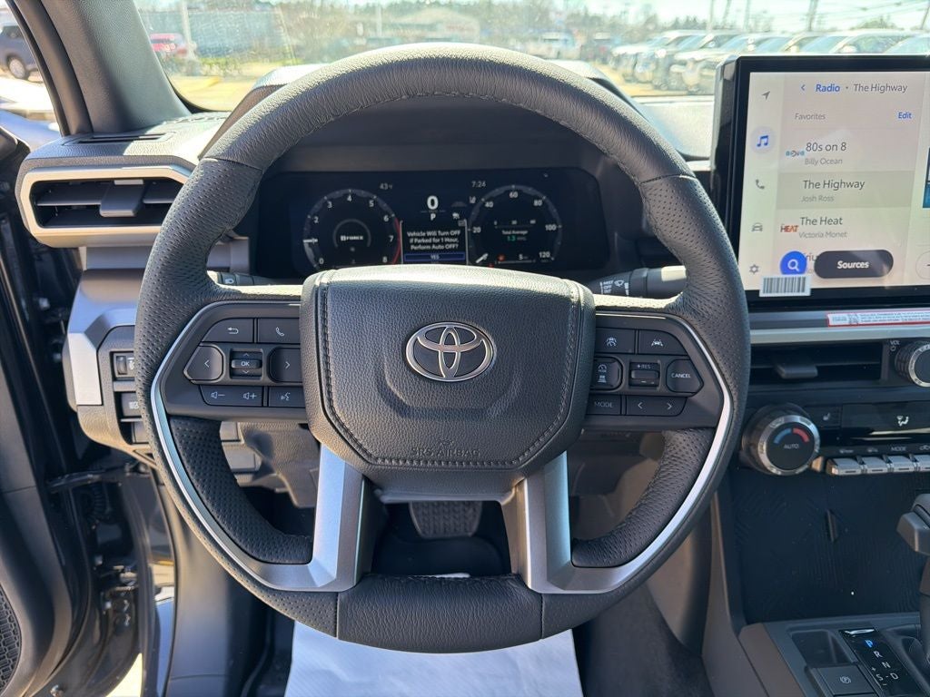 2025 Toyota Tacoma TRD Off Road - Photo 14