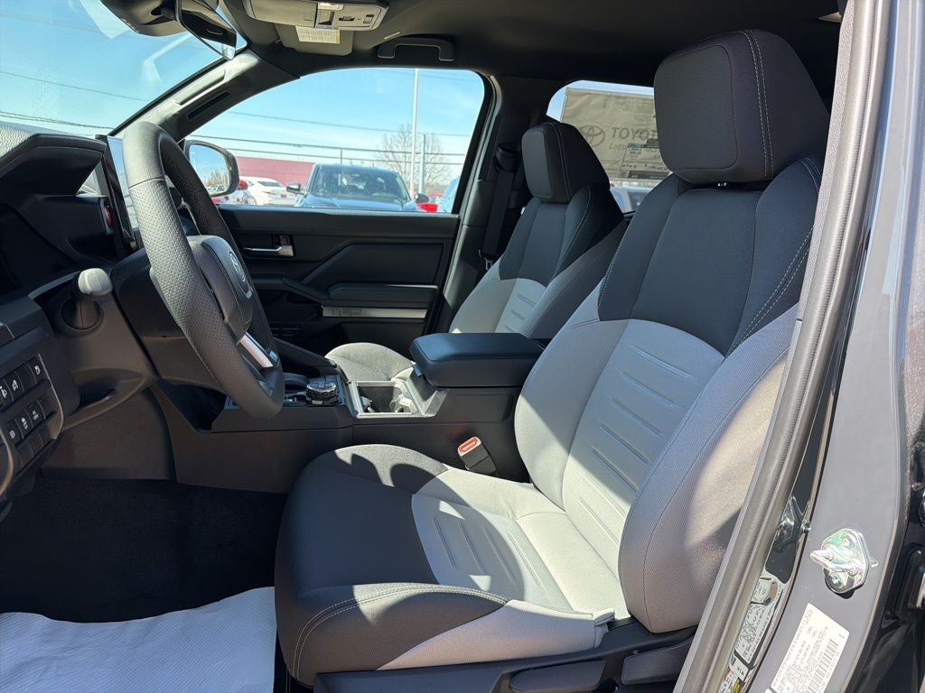 2025 Toyota Tacoma TRD Off Road - Photo 9