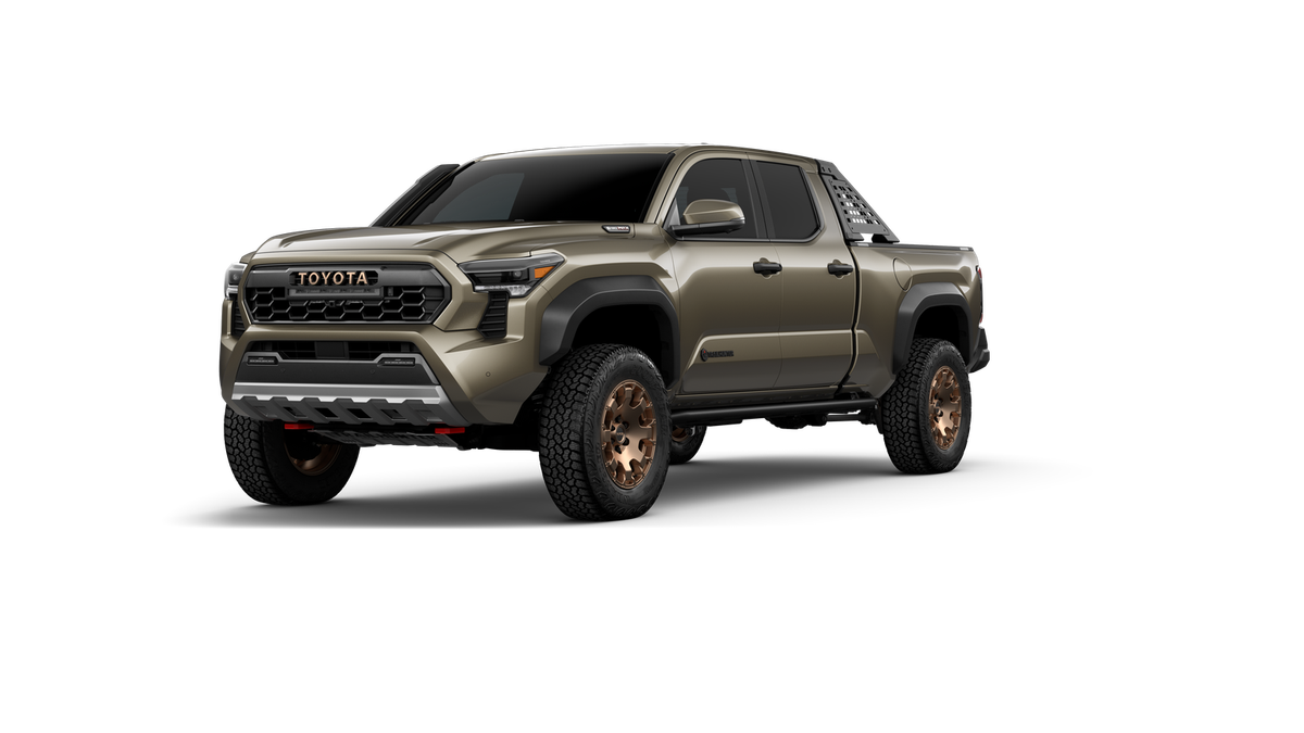 2025 Toyota Tacoma i-FORCE MAX Tacoma Trailhunter