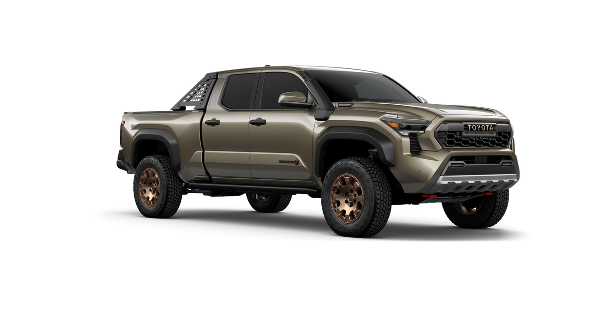 2025 Toyota Tacoma i-FORCE MAX Tacoma Trailhunter