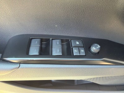 2026 Toyota Camry SE AWD