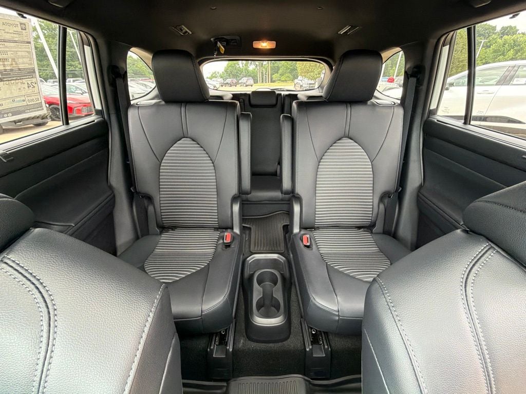 2026 Toyota Highlander XSE