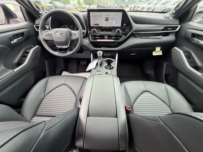 2026 Toyota Highlander XSE