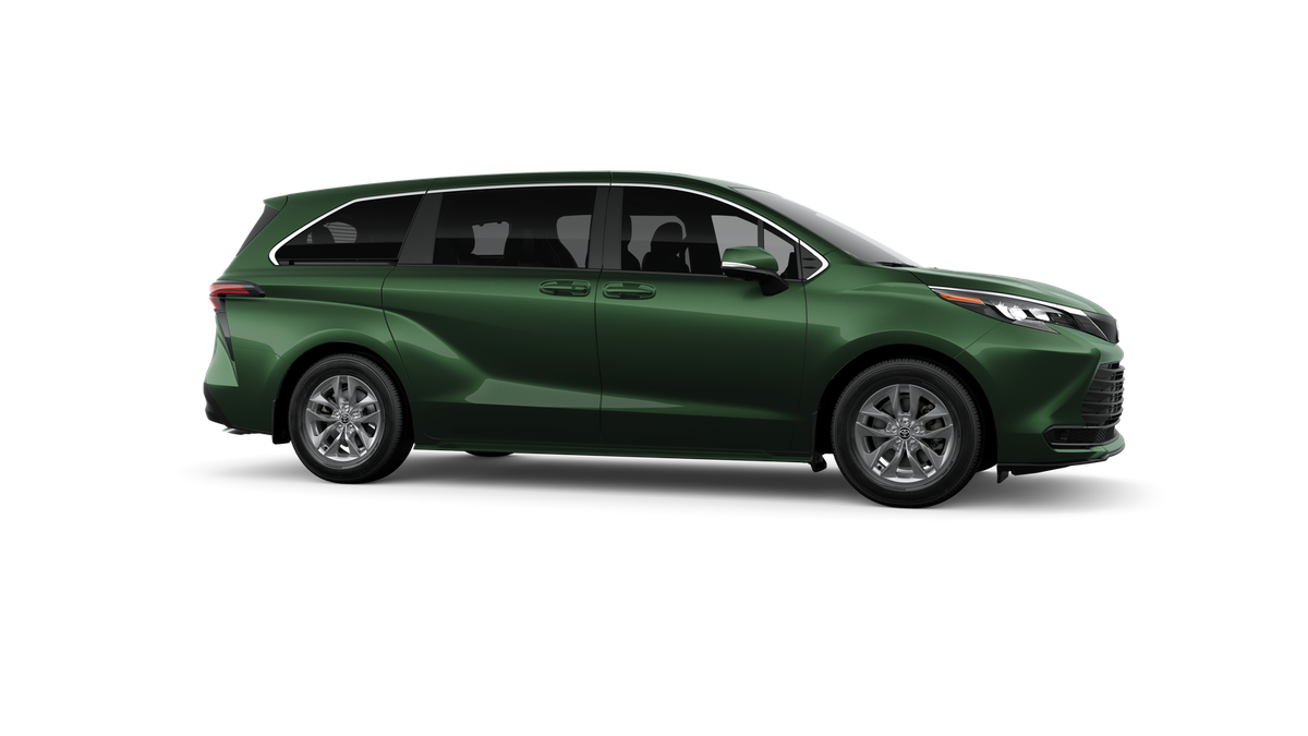 2026 Toyota Sienna LE