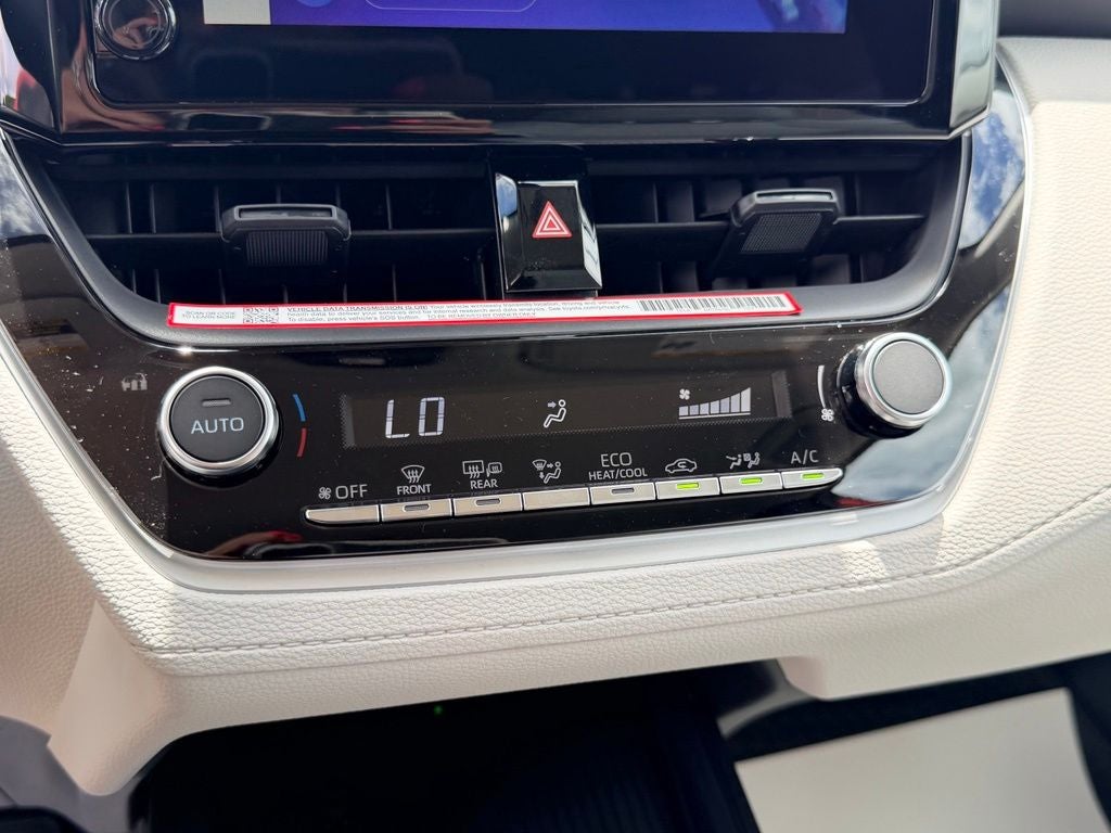 2026 Toyota Corolla Cross LE